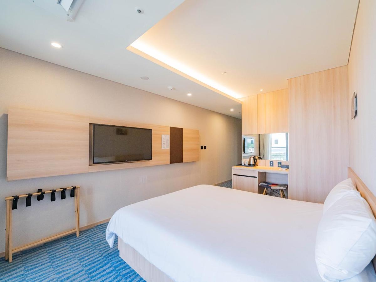 Hotel Bridge Seogwipo Eksteriør bilde