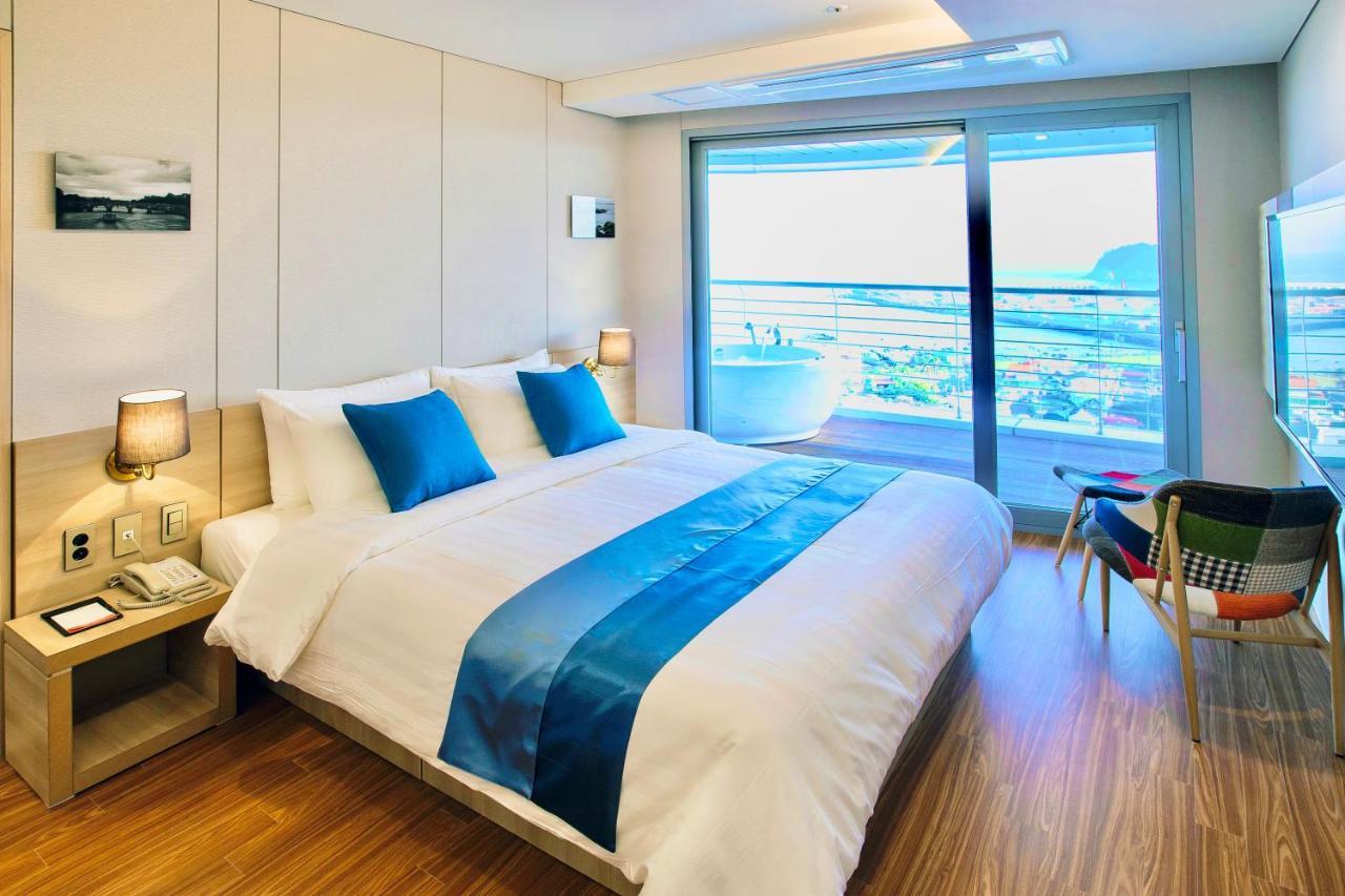 Hotel Bridge Seogwipo Eksteriør bilde