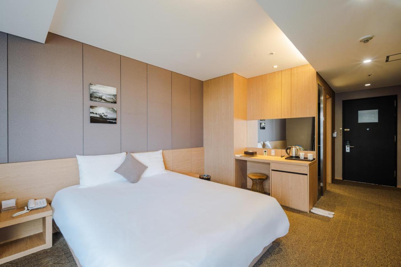 Hotel Bridge Seogwipo Eksteriør bilde