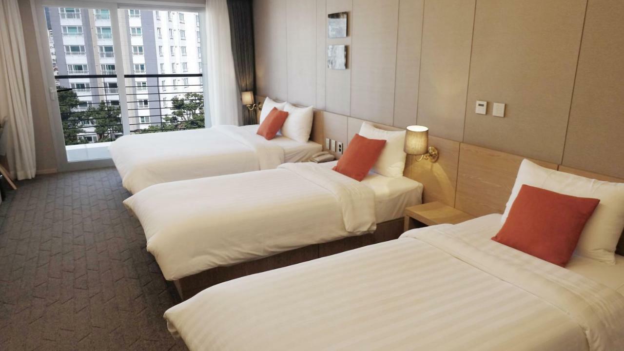 Hotel Bridge Seogwipo Eksteriør bilde